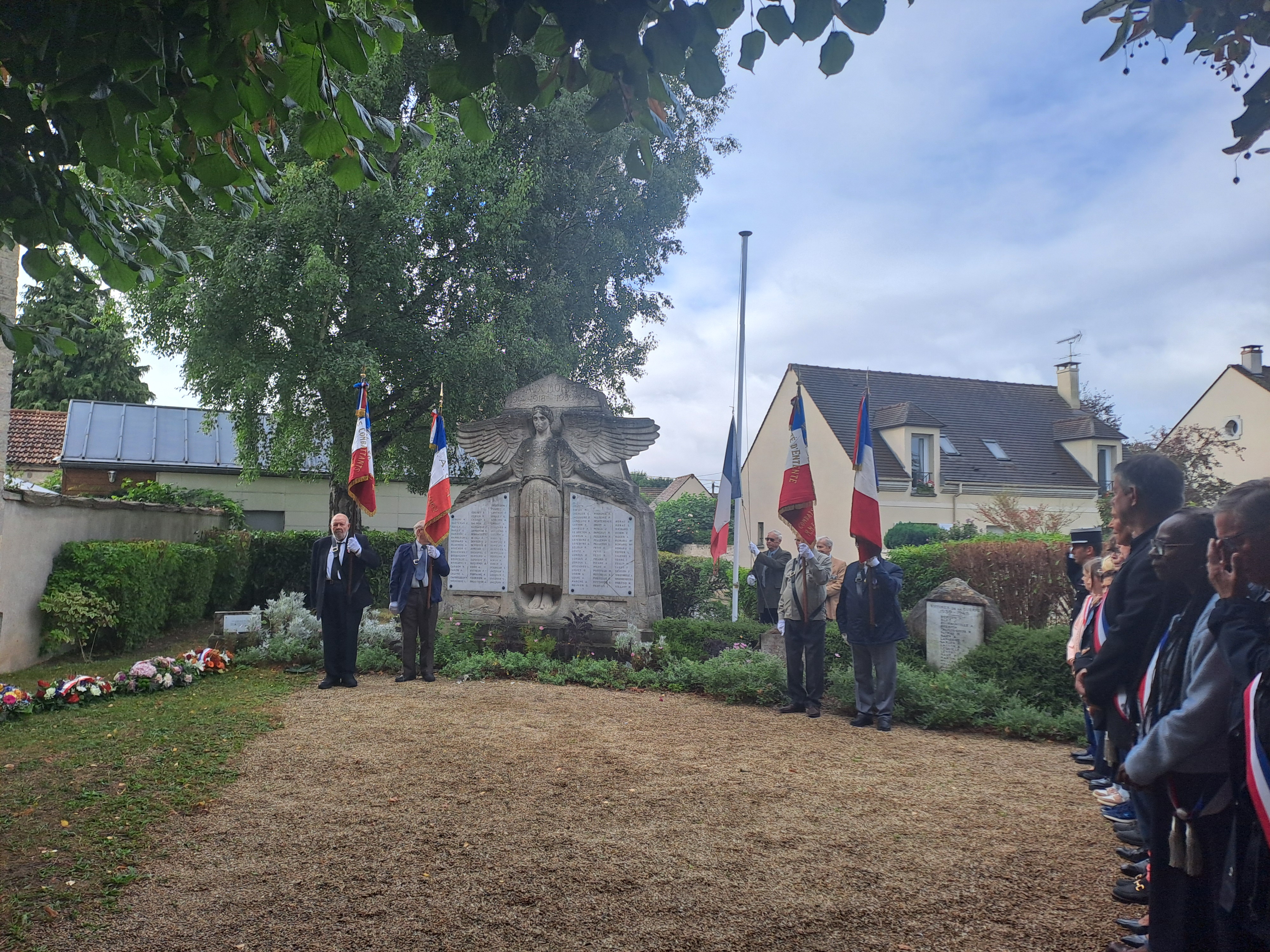 20250831_100703 20250831_100703